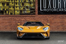 Ford GT front